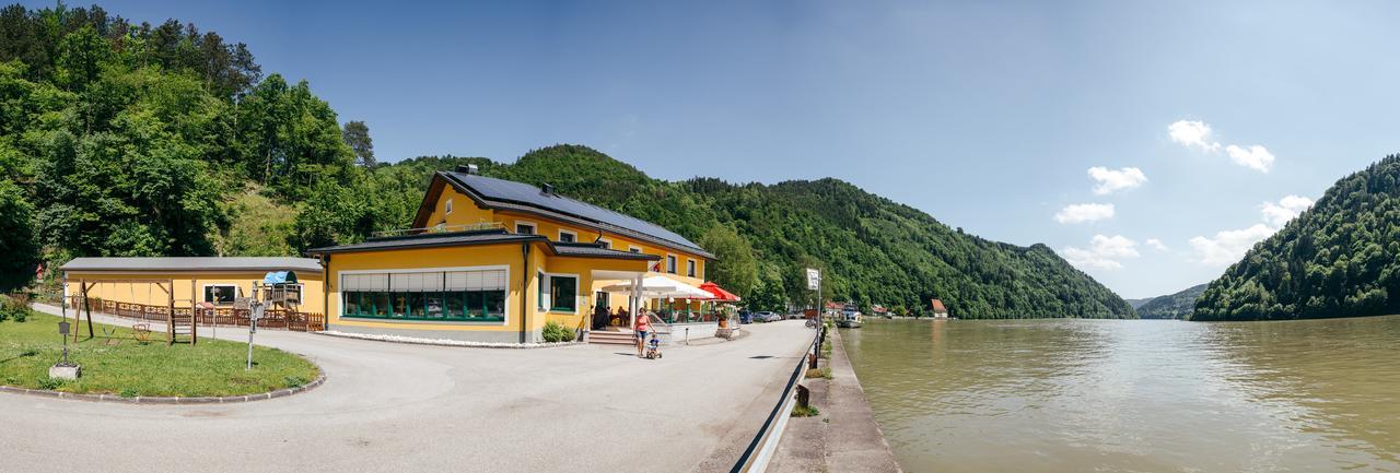 Gasthof Gierlinger Obermuhl Exterior photo